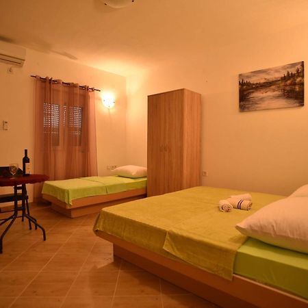 Apartmani Mihovic - Jaz Budva Kültér fotó